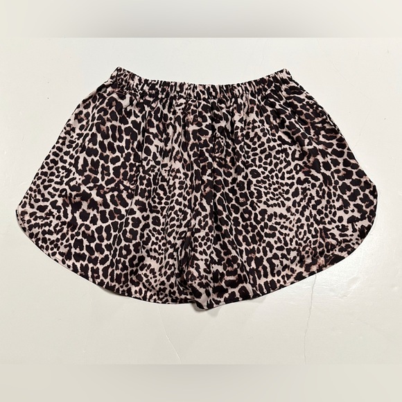 Van Winkle & Co. Cheetah Print Sleep Short - Picture 6 of 7